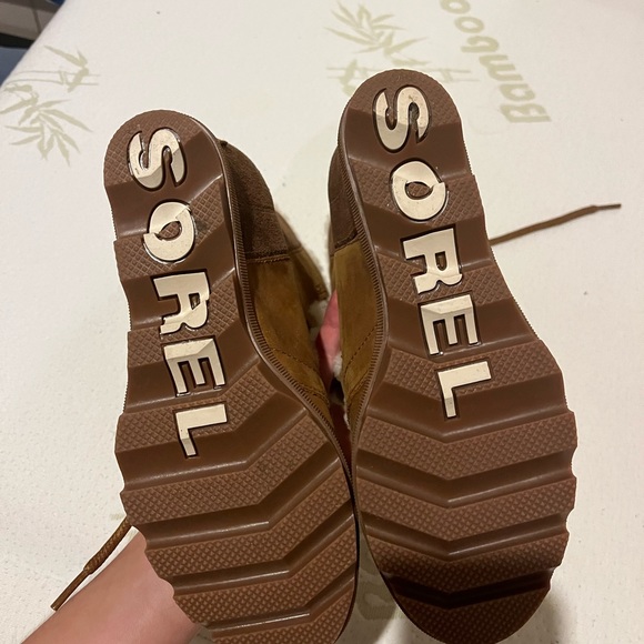 Brand new sorrel wedge boots - Picture 5 of 6